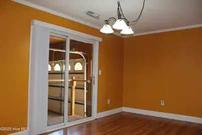 513 W Main Street, Beulaville, NC 28518 - Photo 27