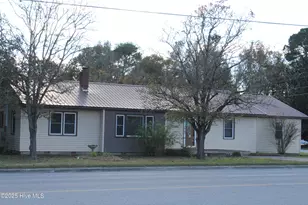 513 W Main St, Beulaville, NC 28518 - Photo 23