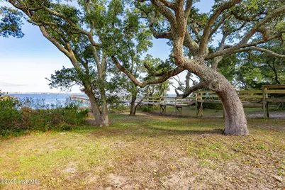 3904 Emerald Drive, Emerald Isle, NC 28594 - Photo 23