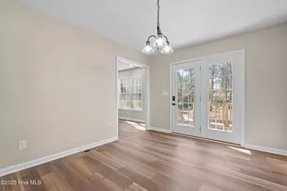215 Beech Street, Hamlet, NC 28345 - Photo 13