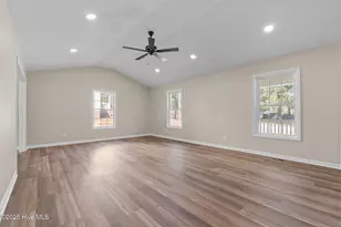 215 Beech St, Hamlet, NC 28345 - Photo 5