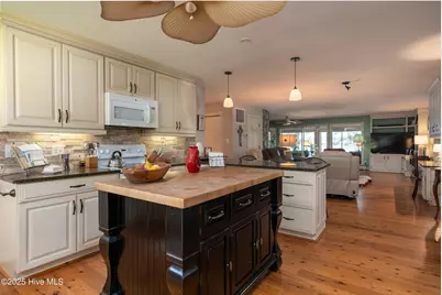 810 Madam Moores Lane, New Bern, NC 28562 - Photo 13