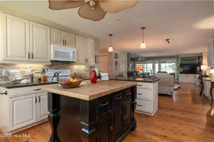 810 Madam Moores Ln, New Bern, NC 28562 - Photo 13