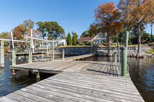 810 Madam Moores Ln, New Bern, NC 28562 - Photo 51