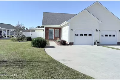 2050 Briarwood Drive, Kinston, NC 28501 - Photo 3