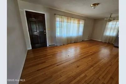 124 Kimberly Drive, Clinton, NC 28328 - Photo 5