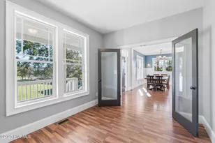 306 Joan Ct, Beaufort, NC 28516 - Photo 9