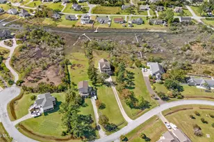 306 Joan Ct, Beaufort, NC 28516 - Photo 67