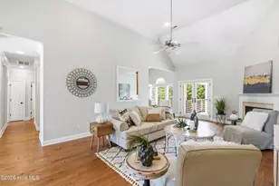 1336 S Moorings Dr, Wilmington, NC 28405 - Photo 17