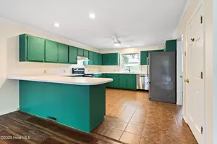 303 Live Oak St, Emerald Isle, NC 28594 - Photo 25