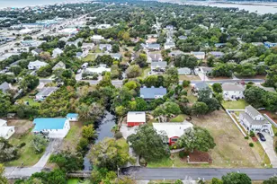 303 Live Oak St, Emerald Isle, NC 28594 - Photo 89