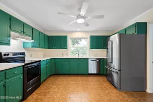 303 Live Oak St, Emerald Isle, NC 28594 - Photo 21