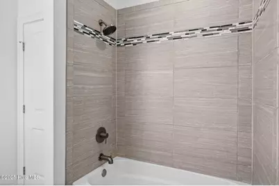 1318 N New River Drive, Surf City, NC 28445 - Photo 19