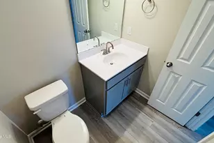 1151 Cross Creek Cir, Greenville, NC 27834 - Photo 5