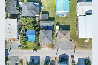 415 N Shore Drive, Surf City, NC 28445 - Photo 47