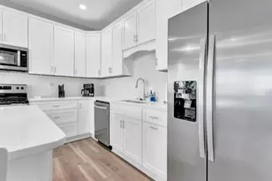 822 S Topsail Dr, Surf City, NC 28445 - Photo 21
