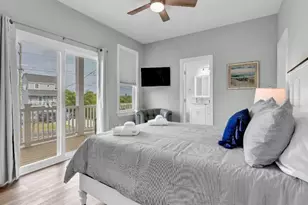 822 S Topsail Dr, Surf City, NC 28445 - Photo 5
