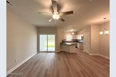 107 Crab Claw Spit Lane, Jacksonville, NC 28546 - Photo 7