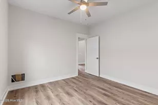 204 NE 33rd St, Oak Island, NC 28465 - Photo 27