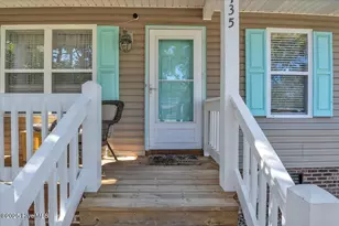 135 NE 36th St, Oak Island, NC 28465 - Photo 3