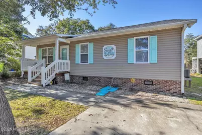135 NE 36th Street, Oak Island, NC 28465 - Photo 5