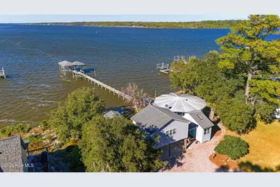 221 Creek Road, Beaufort, NC 28516 - Photo 3