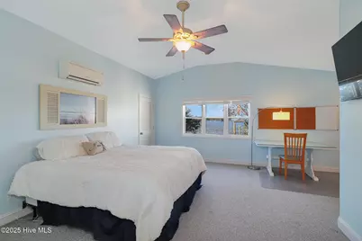 221 Creek Road, Beaufort, NC 28516 - Photo 9