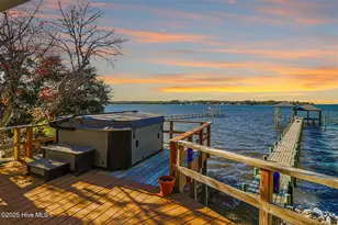 221 Creek Rd, Beaufort, NC 28516 - Photo 11