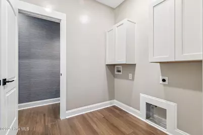 300 Georgia Avenue, Carolina Beach, NC 28428 - Photo 33