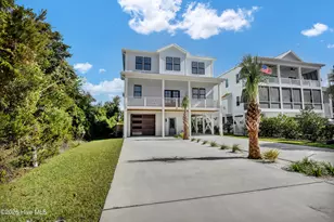 1117 Bonito Ln, Carolina Beach, NC 28428 - Photo 1