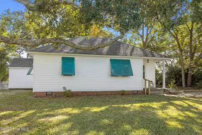 3413 Taylor Street, Morehead City, NC 28557 - Photo 3
