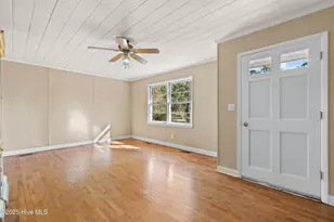 962 Taft Rd SW, Supply, NC 28462 - Photo 3