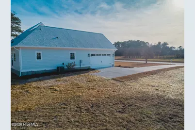 128 W Burton Farm Drive, Minnesott Beach, NC 28510 - Photo 11
