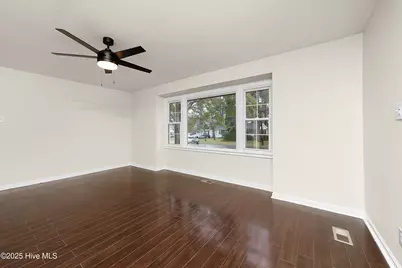 404 Decatur Road, Jacksonville, NC 28540 - Photo 7