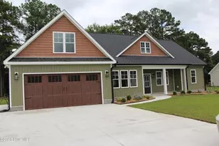 318 Bobby's Dr, Newport, NC 28570 - Photo 1