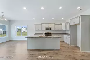 203 Windsor Run Blvd, Jacksonville, NC 28546 - Photo 9
