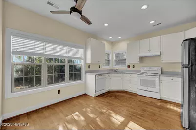 4818 Alida Place, Wilmington, NC 28409 - Photo 9