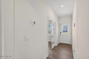 4444 Marthas Vlg Ln, Ayden, NC 28513 - Photo 7