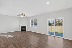 4444 Marthas Vlg Ln, Ayden, NC 28513 - Photo 3