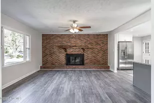 255 Foxcroft Rd, Whispering Pines, NC 28327 - Photo 5