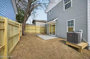 703 N 11th St, Wilmington, NC 28401 - Photo 29