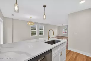 703 N 11th St, Wilmington, NC 28401 - Photo 17