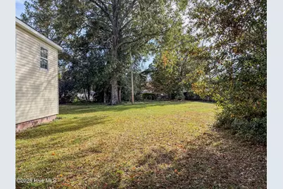1603 N McMillan Avenue, Lumberton, NC 28358 - Photo 3
