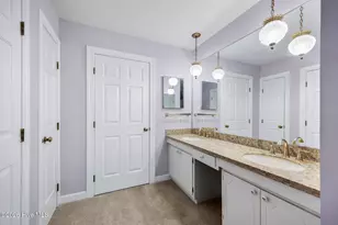 12 Village Green Cir, Southern Pines, NC 28387 - Photo 7