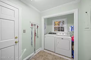 223 Churchill Dr, Greenville, NC 27858 - Photo 31