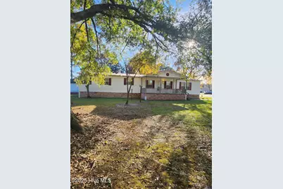 723 W Broad Street, Beulaville, NC 28518 - Photo 5