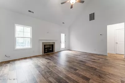 221 Telluride Court, Aberdeen, NC 28315 - Photo 5