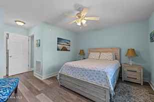 313 Loblolly St, Emerald Isle, NC 28594 - Photo 19