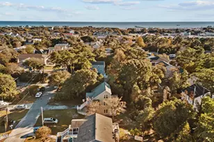 313 Loblolly St, Emerald Isle, NC 28594 - Photo 49