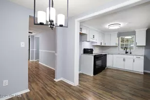 4050 Doc Bennett Rd, Fayetteville, NC 28306 - Photo 11